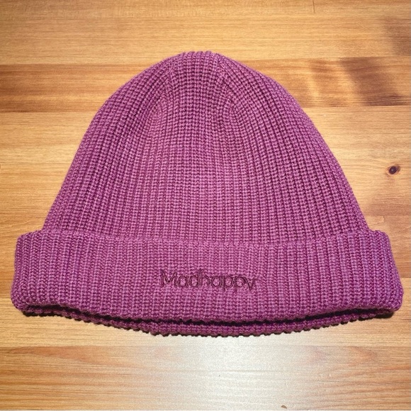 Madhappy Unisex OS Magenta 100% Wool Logo Knitted Beanie Hat Pink Purple Fold Ov - Picture 1 of 15